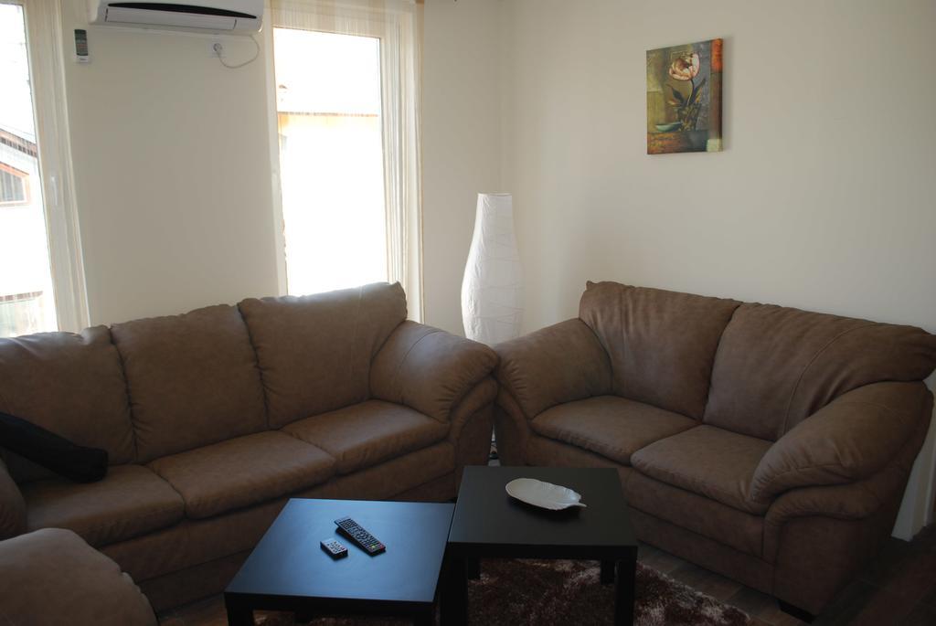 Franstal Apartments Belgrád Szoba fotó